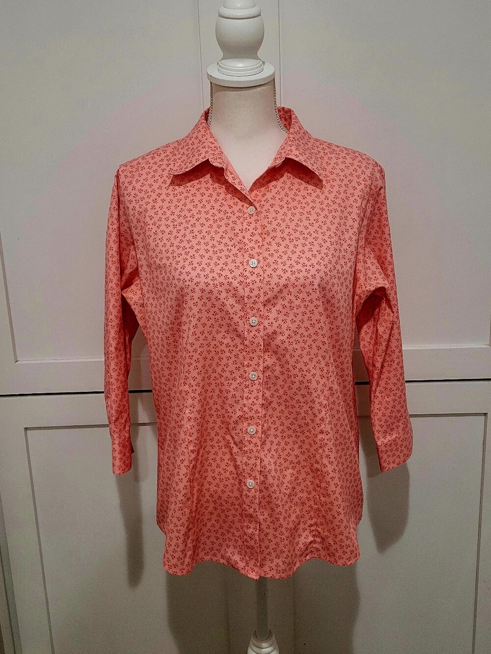 L.L. Bean 100% Cotton Wrinkle-Free Orange & Cream Button-Up Blouse | Size Medium